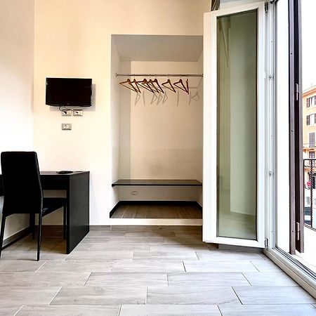 Colosseum Guest House โรม ภายนอก รูปภาพ