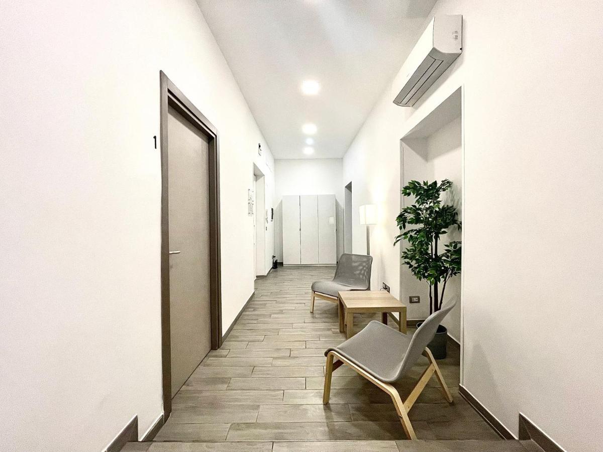 Colosseum Guest House โรม ภายนอก รูปภาพ